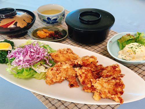 唐揚げ定食